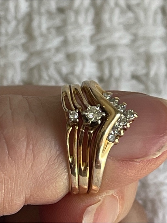 Jewelry - 14k Multi-Band Wedding Set - approx size 5